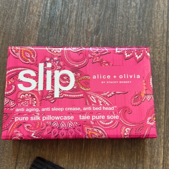 slip Bedding Alice Olivia Slip Pillowcase Poshmark